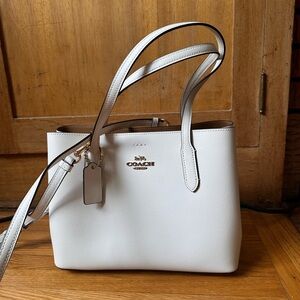 Coach White Leather Women's Bag